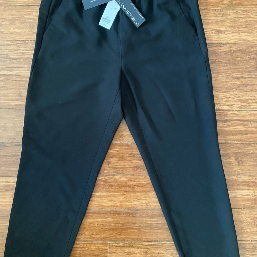Banana Republic Men's Sleek Black Dress Pants